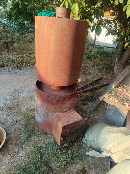 Продам банную печь с баком для воды