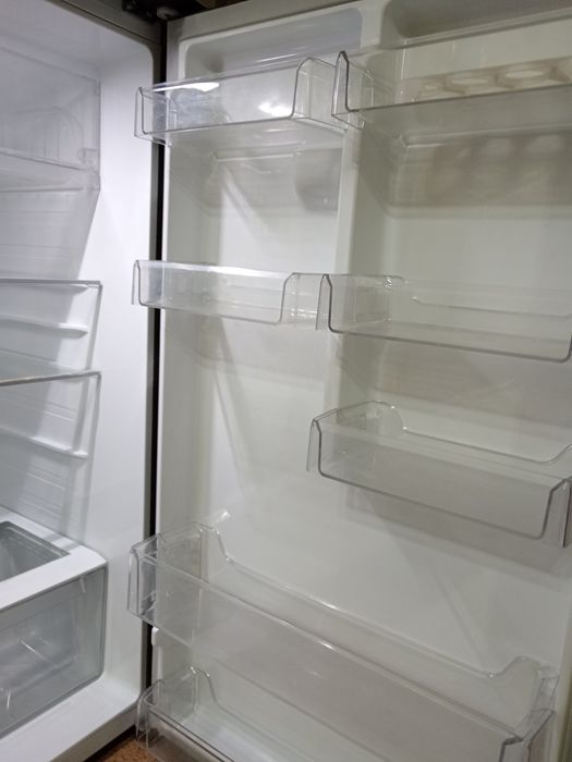 Холодильник LG H502