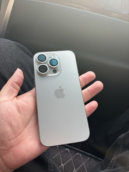 Iphone 15 pro в идеальном состоянии