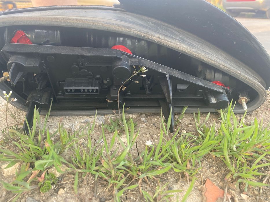 Стопове Пежо 406 купе