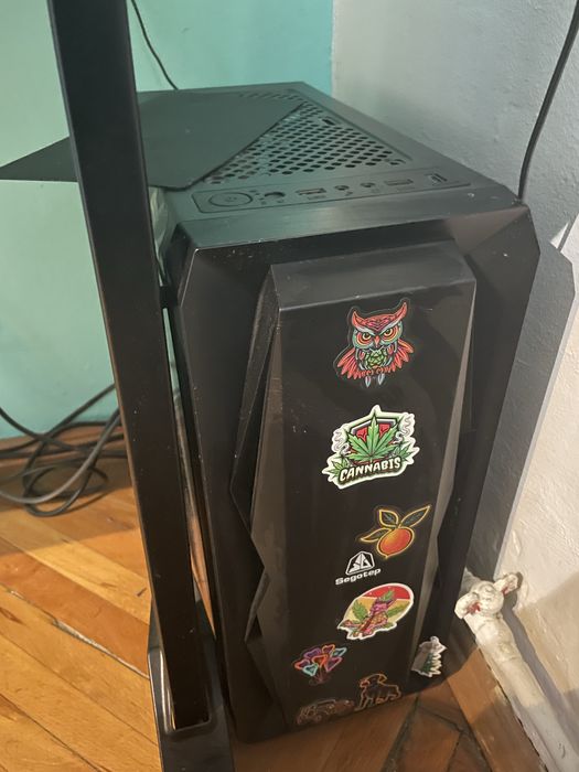 Pc Gaming Pc.Ryzen 3 16GB RAM,DDR4,SSD1.5TB