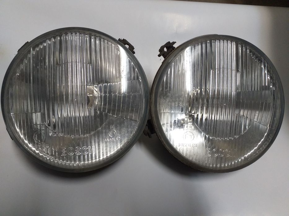 Части за Vw.Фарове,дръжки,капачка,крик за VW