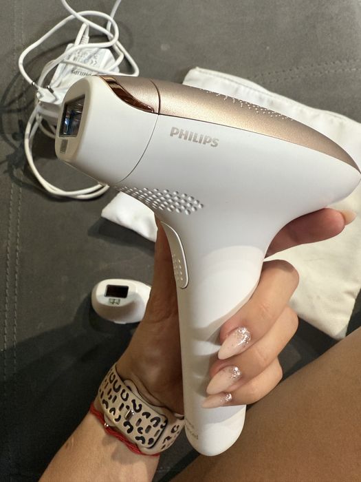 Фотоепилатор IPL Philips Lumea Advanced SC1997/00