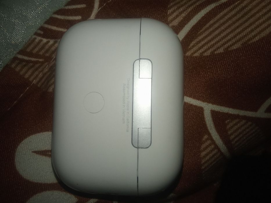 Айрподс про 2. .