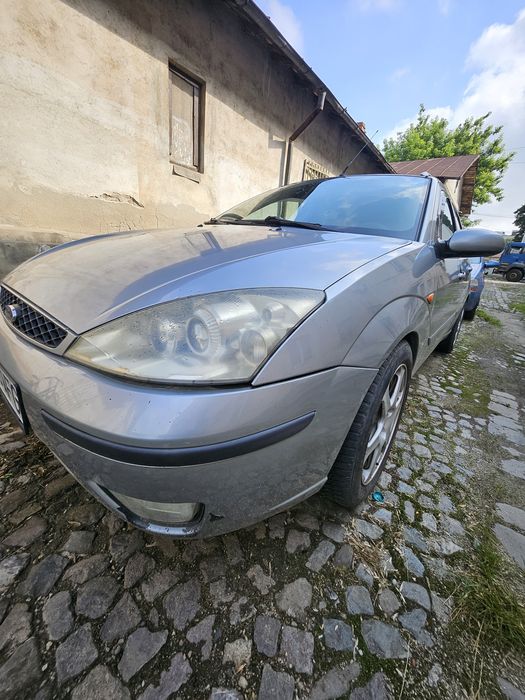 FORD Focus 2002 — imagine 3