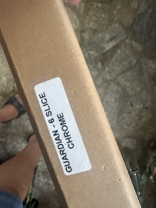 Дизаинерска лира за баня guardian 6 lira za banq /радиатор за баня