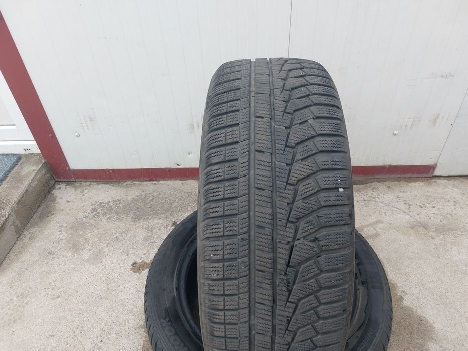 135 lei bucata! Doua anvelope M+S/IARNA 225 55 r18 Hankook