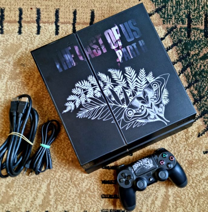 PlayStation 3 slim 320 GB 35 ta o'yini bilan.