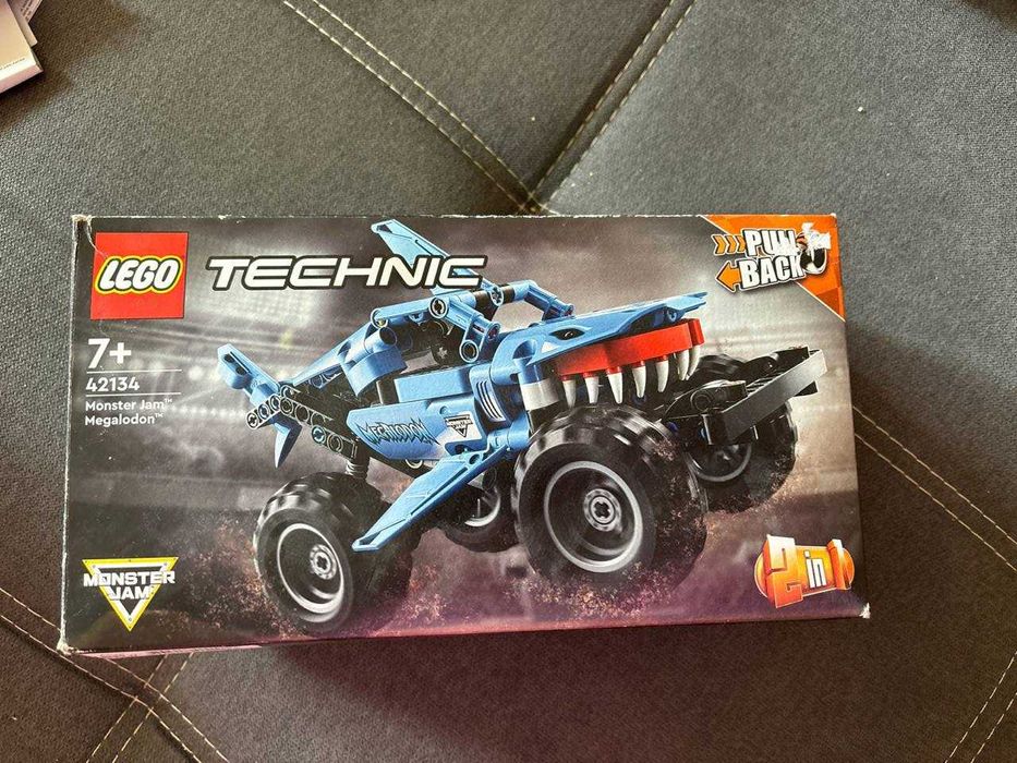 продам наборы LEGO City