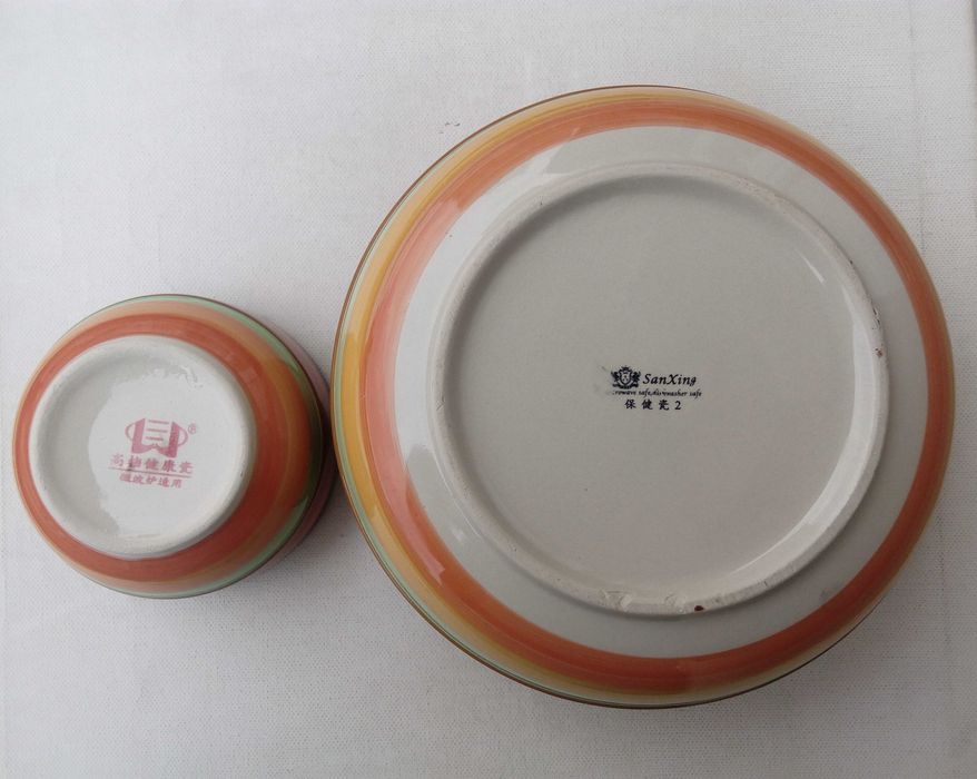 Лот шарени паници - купи подходящи за микровълнова