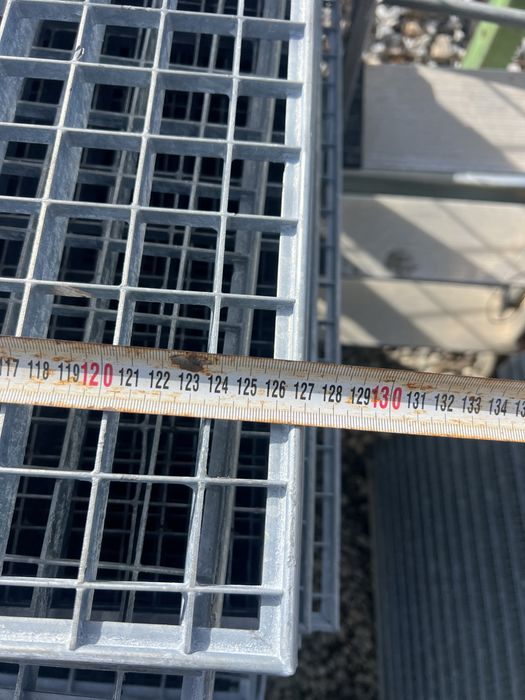 Gratare zincate ieftine 109/68cm