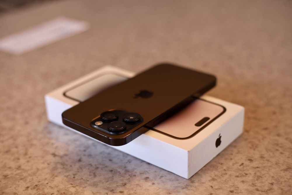 Продам iPhone 14 ProMax, Space Black, 256gb.