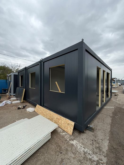 Containere modulare lipite intre ele sau tip terasa vitrina orice model cerut se poate executa pe comanda