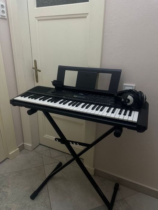 orga yamaha cu stativ si casti psr e273