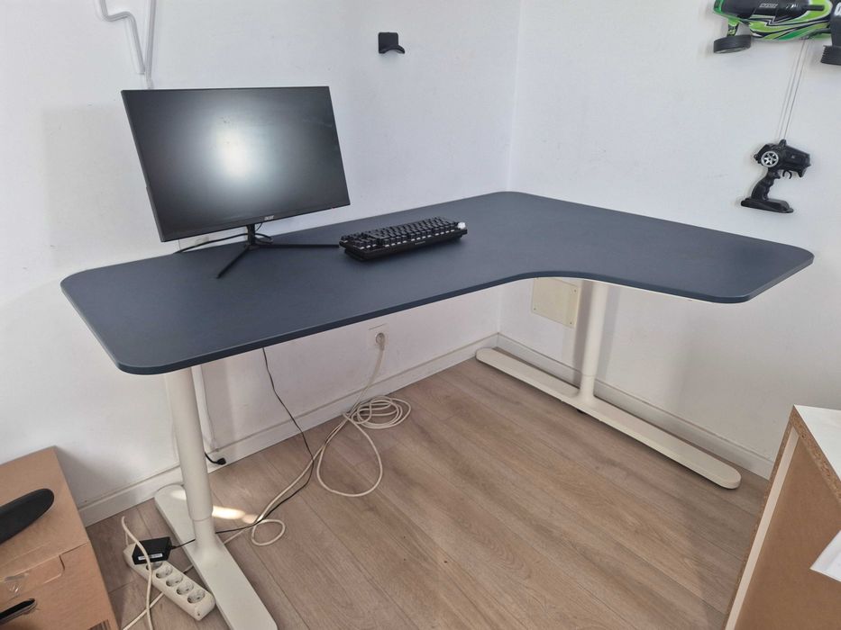 Masa de birou Ikea colt dreapta 160*110