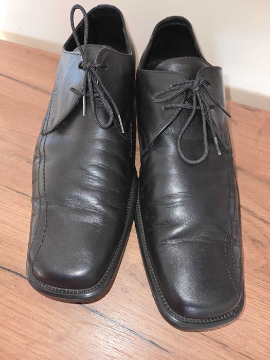 Официални черни мъжки обувки