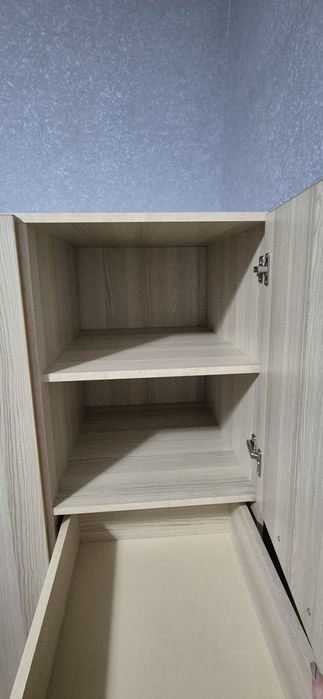 Продаю      шкаф