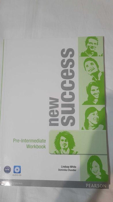 Учебник и уч.тетрадка по англ.език Pre-Intermediate Students Book and Workbook