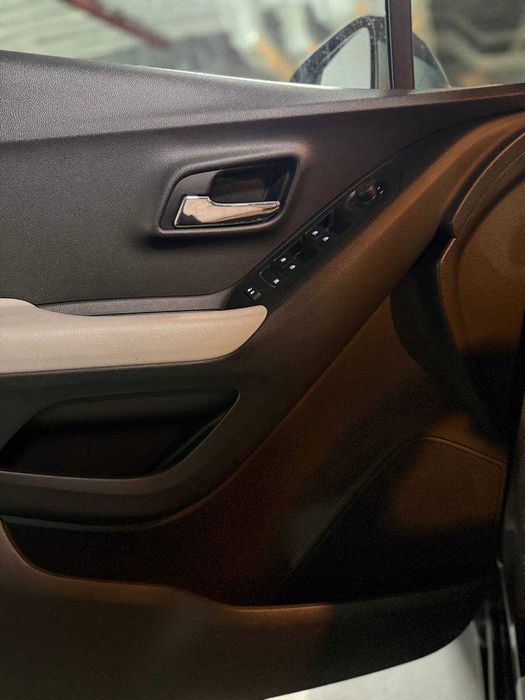 Chevrolet Tracker 2020 — 10