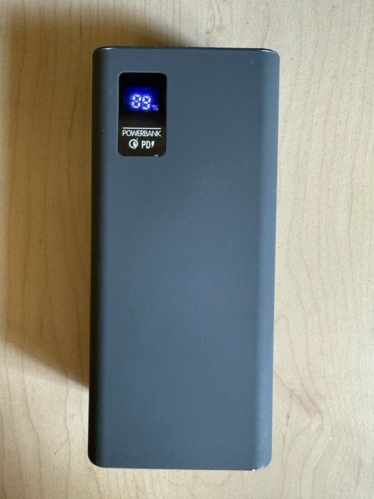 Продам Power Bank Olmio QR-30