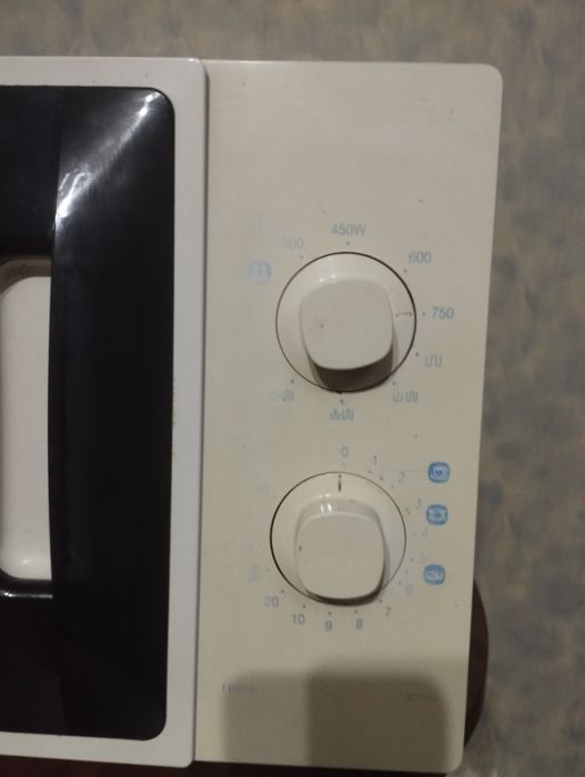 Микроволновка Samsung