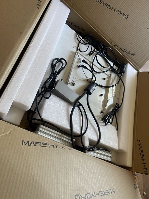 mars hydro tsw 2000