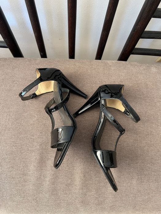 Sandale noi piele lacuita neagra, marimea 37
