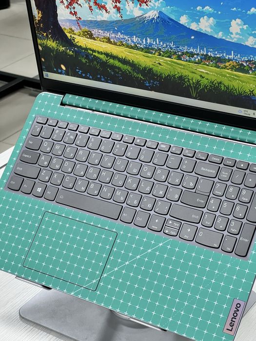 Lenovo ноутбук | 512Gb | Core i5-1235U