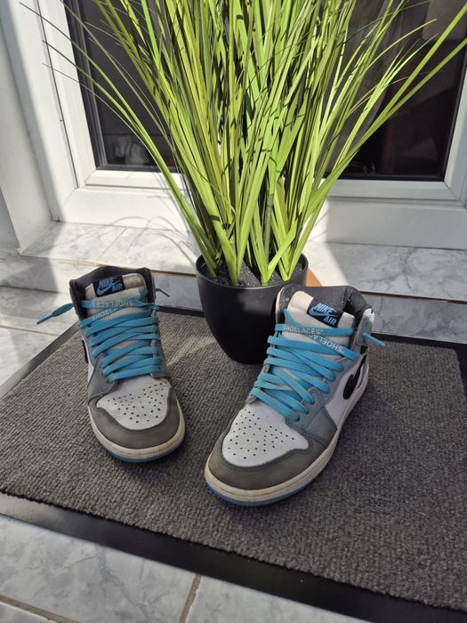 Air Jordan 1 High OG "University Blue"-Mărimea 38.5 Stare Foarte Bună