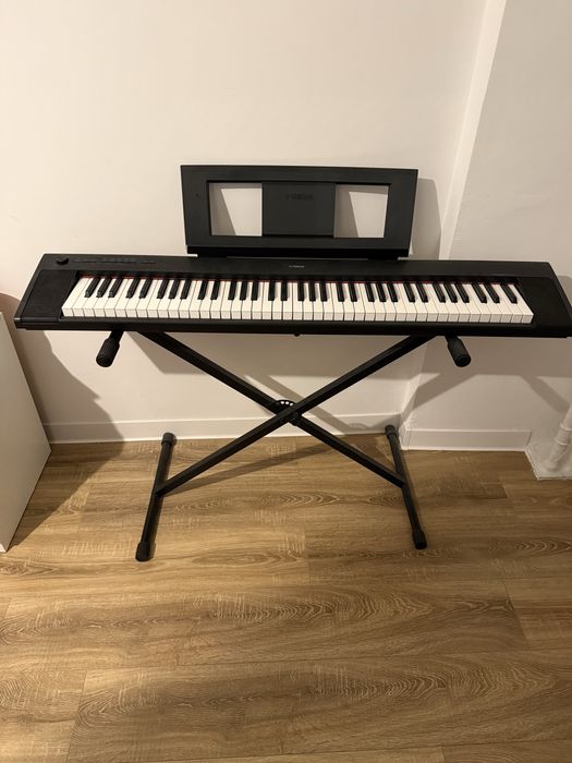 Yamaha NP-32B Piaggero