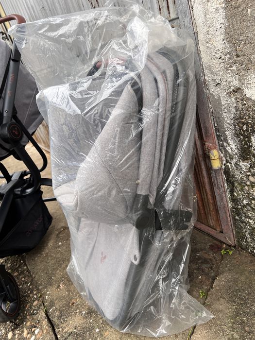 Бебешка количка CANGAROO Комбинирана количка 3в1 ELLADA СИВ