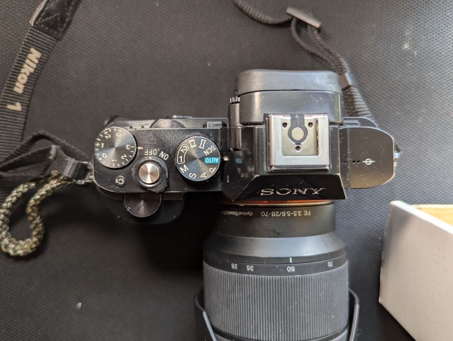 Sony Alpha 7R + kit объектив