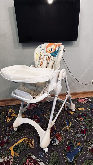 Детский стульчик для кормления
