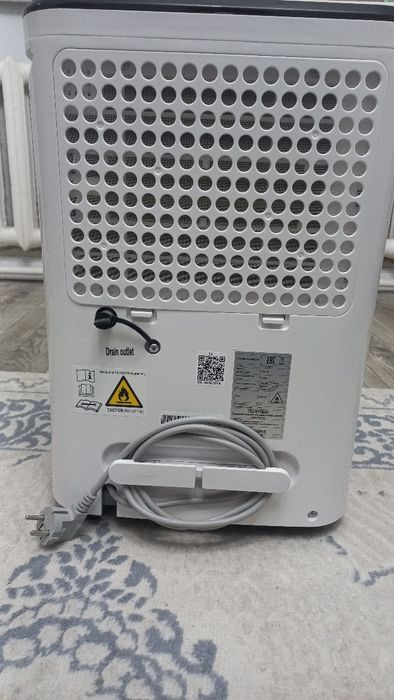 Осушитель воздуха MIDEA