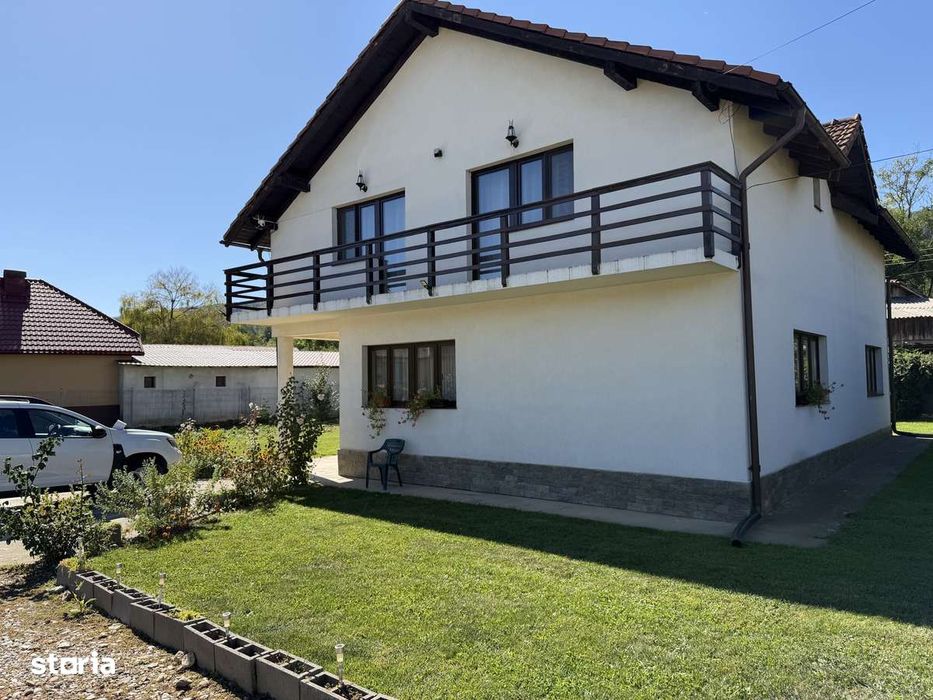Casa P+M Bajesti, Arges, 6 camere, mobilata si utilata, deosebita