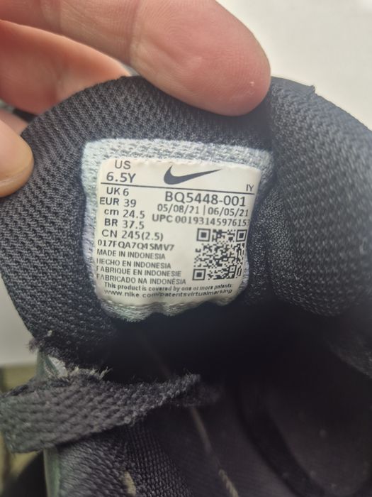 Моратонки nike  номер 37.5