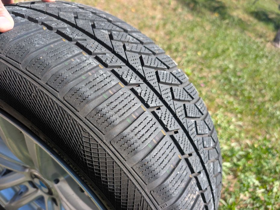 Jante Bmw r17 cu anvelope de iarna la pret bun