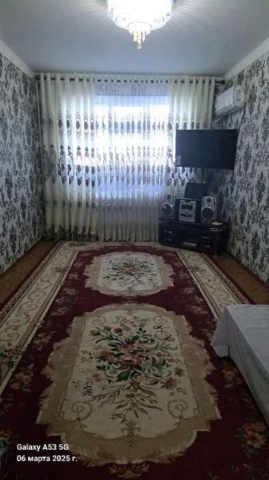Х. Дустлигида 2 хонали 1 этажда сотлади  кулай ва шинам жойда