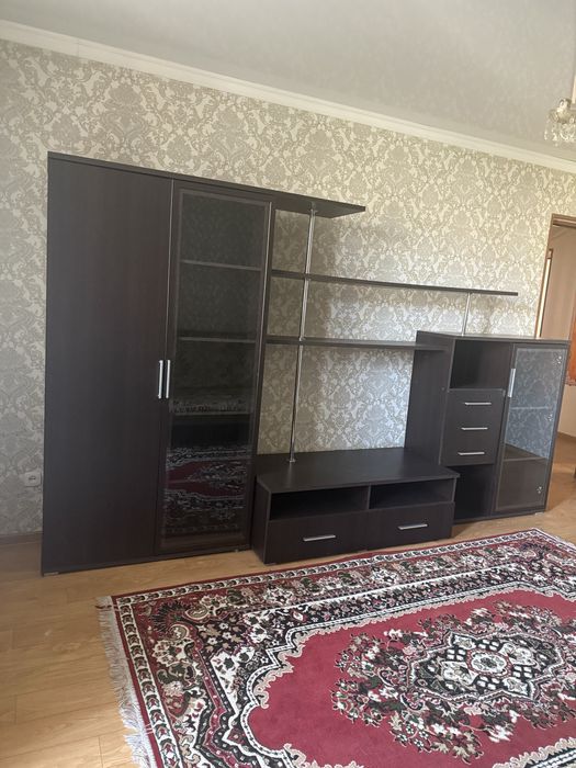 Продам стенку, горку