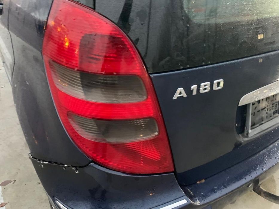 Dezmembrez mercedes a class w169/mercedes a class a180/motor/interior/