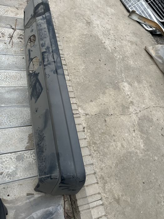 Задний бампер Мерседес 190 w201