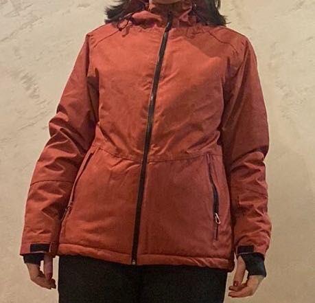 Дамско ски яке М-L размер