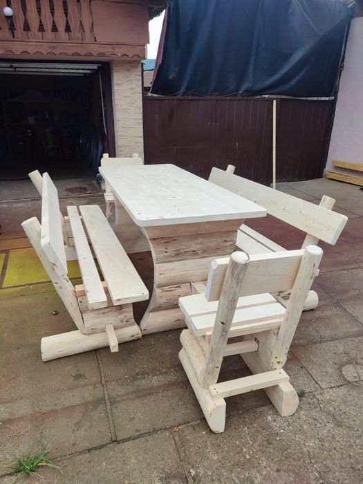 Leagane, bancute, mese, locuri de joaca mobilier rustic