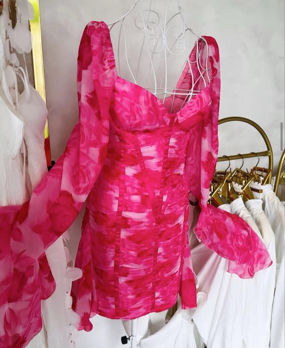 Rochie Asos superba, noua