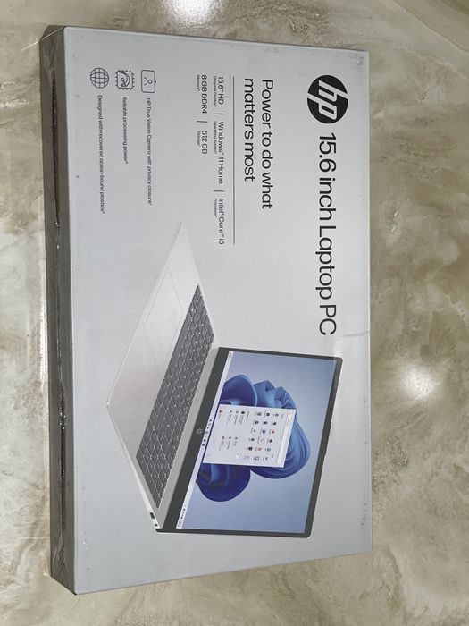 HP laptop 15 (15-fd0250wm)