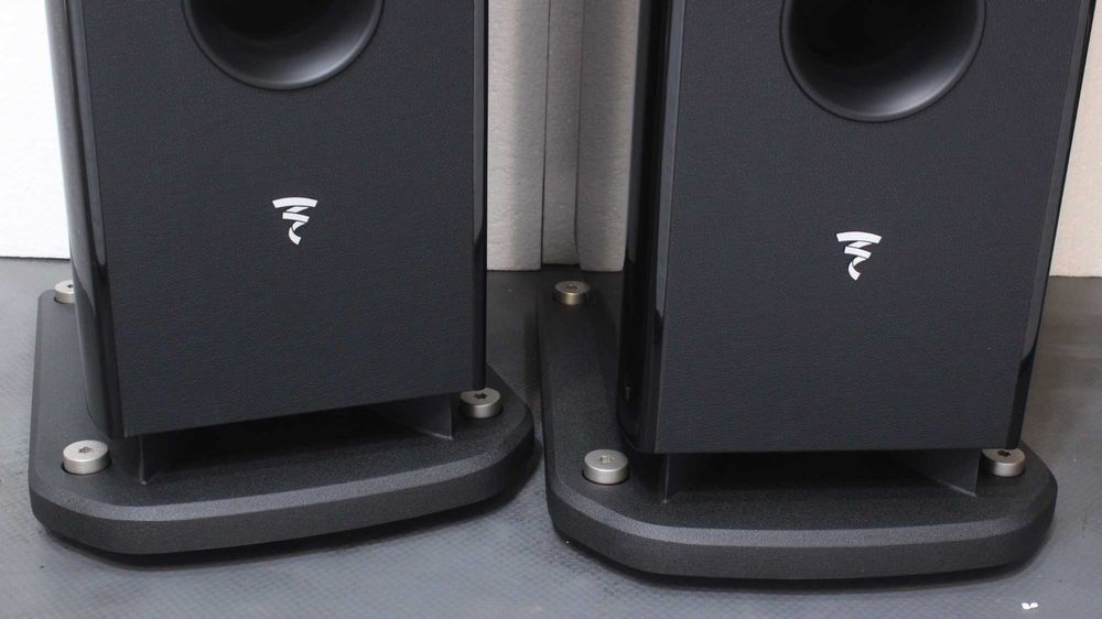 Boxa podea Focal Aria 926.