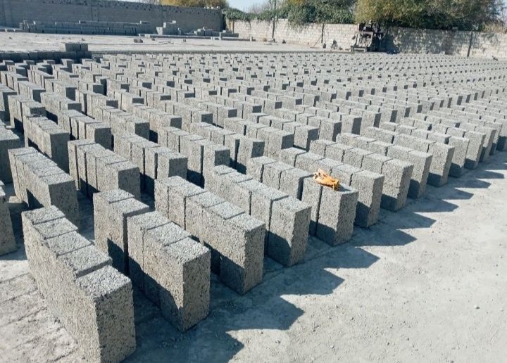 Шлакоблок (18 * 38)