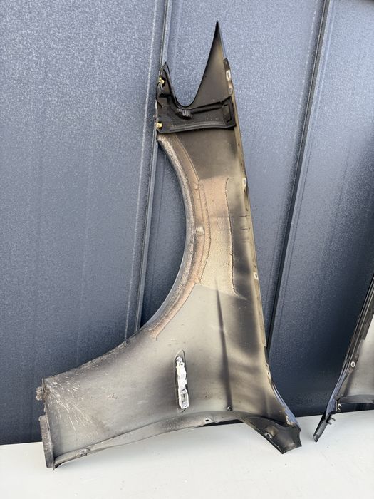 Usa Usi /aripa /Capota  Bmw seria 5 f10 fata /spate stanga