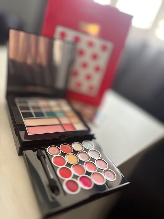 Палитра Pupa Milano make up