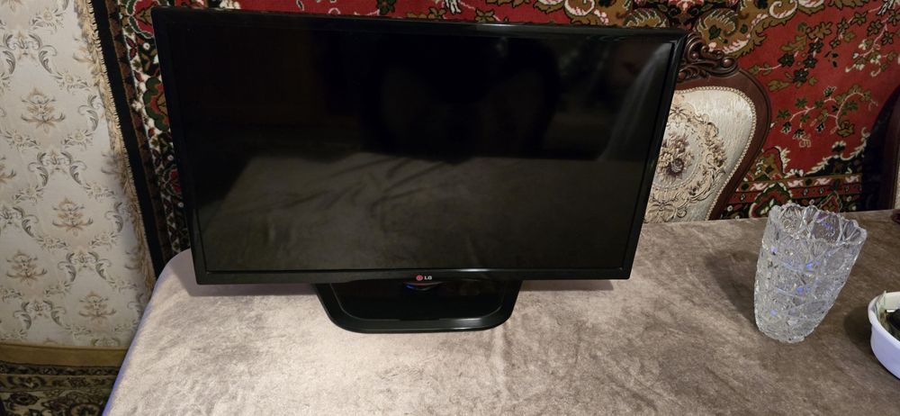 LG телевизор в идеале 32